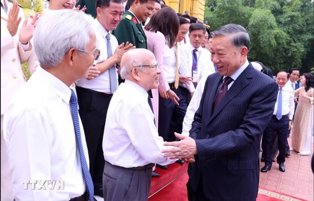 tong-bi-thu-chu-tich-nuoc-bao-chi-phai-gop-phan-cung-co-niem-tin-xa-hoi-5.jpeg