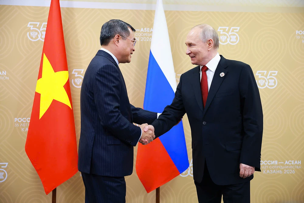 thu-tuong-chinh-phu-le-minh-hung-hoi-kien-tong-thong-nga-vladimir-putin--1.jpg