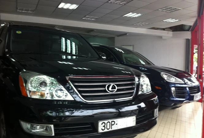 Thuê ô tô rồi đi cầm lấy tiền trả nợ ảnh 1