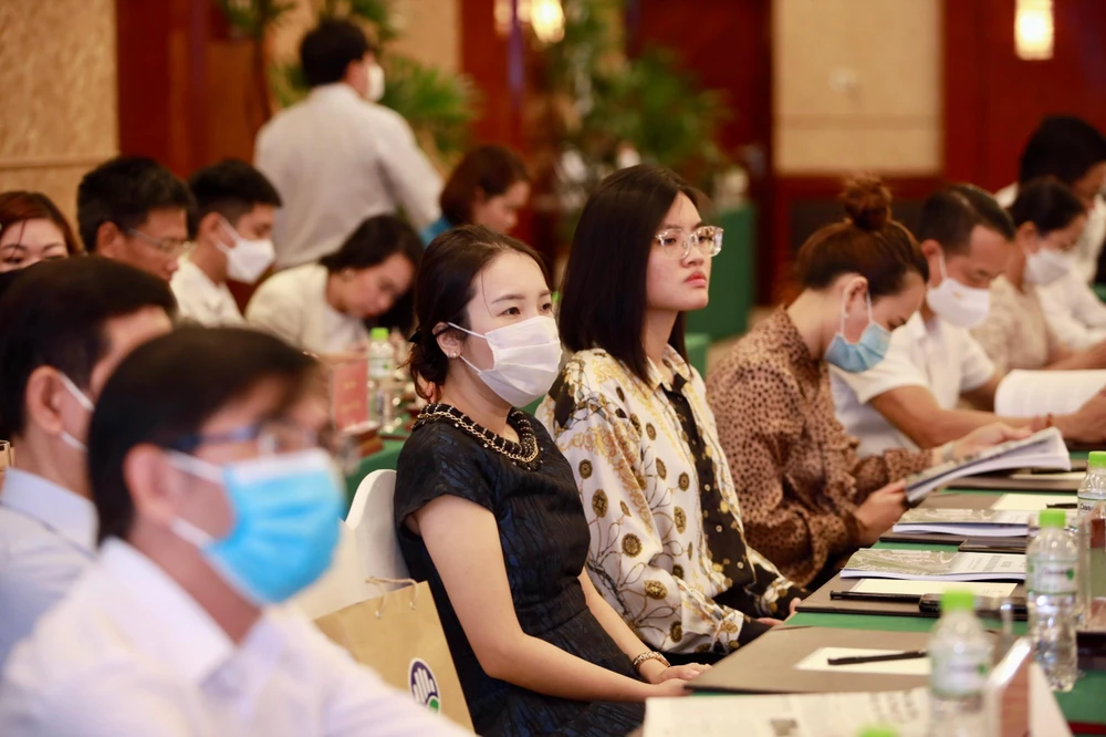 Hội thảo quy tụ nhiều đại diện ban, ngành, doanh nghiệp. Ảnh: NGUYỆT NHI