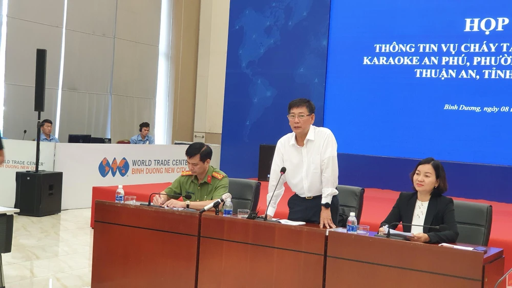 Lãnh đạo tỉnh Bình Dương họp báo thông tin vụ cháy