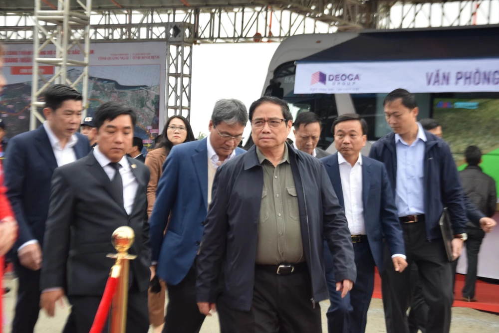 Cao tốc Bắc - Nam giai đoạn 2: Thủ tướng Chính phủ Phạm Minh Chính chính thức bấm nút khởi công ảnh 23 Cao tốc Bắc - Nam giai đoạn 2: Thủ tướng Chính phủ Phạm Minh Chính chính thức bấm nút khởi công ảnh 23