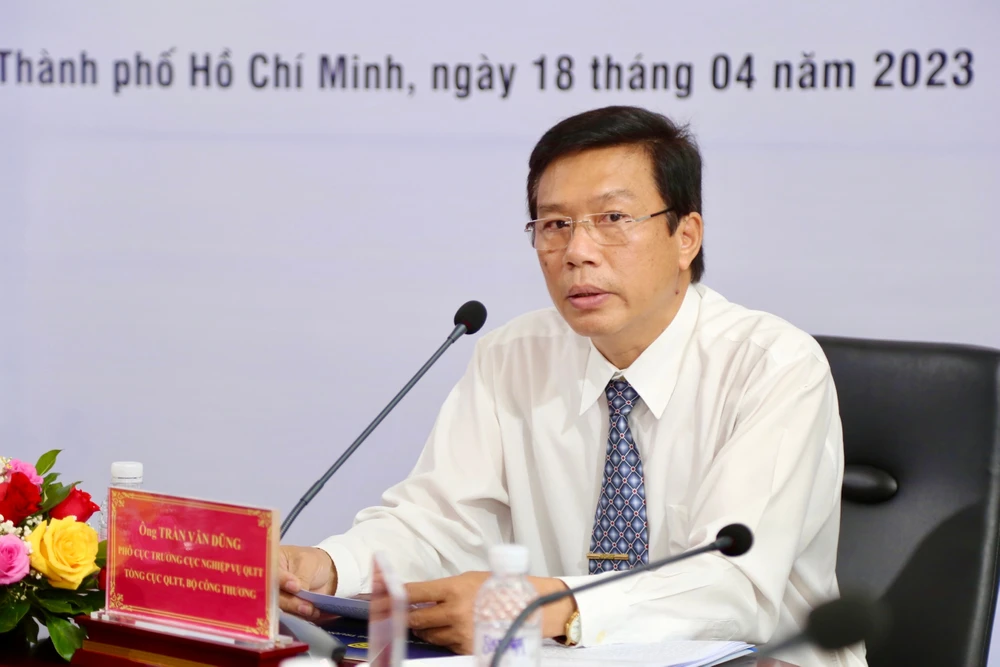 Ông Trần Văn Dũng cho rằng có thể quản lý ngay thuốc lá làm nóng dưới luật hiện hành.