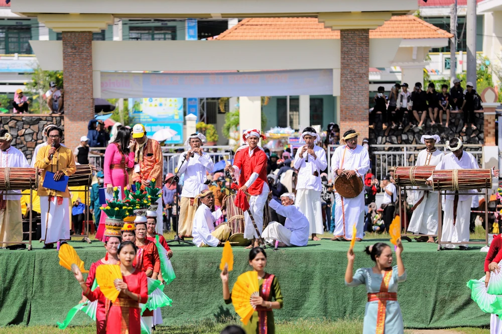 le hoi kate (16).jpg