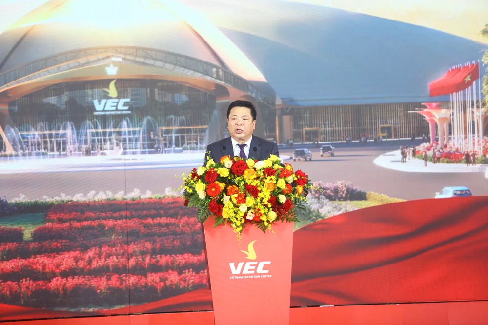 Bộ trưởng Bộ Xây dựng Trần Hồng Minh phát biểu tại buổi Lễ. Ảnh: PHI HÙNG