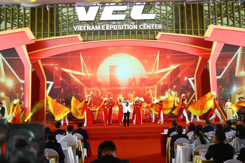 Lễ khởi công 9.jpg