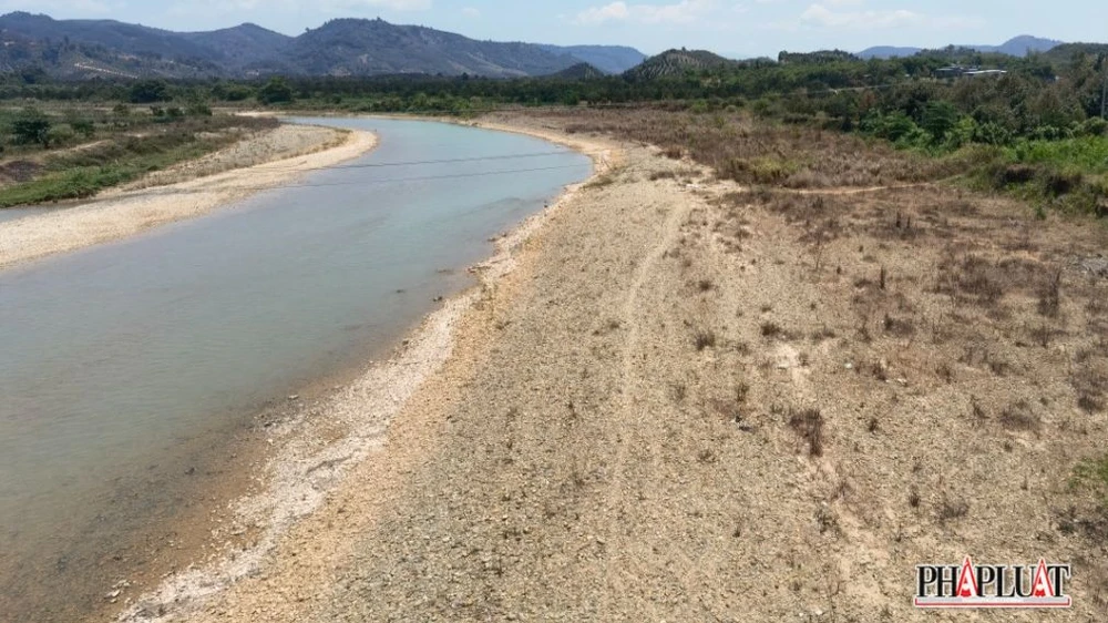 khô hạn ở tỉnh Lâm Đồng