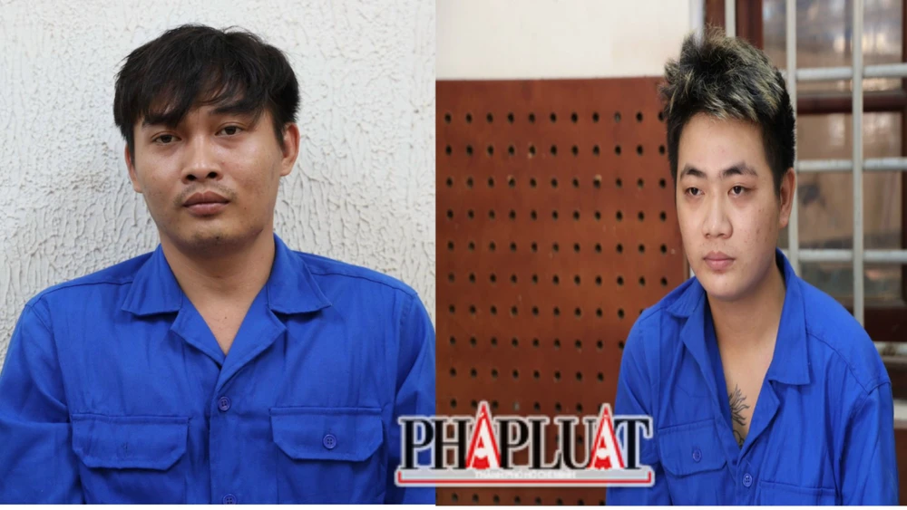 Đạt và Đại tại cơ quan công an. Ảnh: VÕ TÙNG Đạt và Đại tại cơ quan công an. Ảnh: VÕ TÙNG