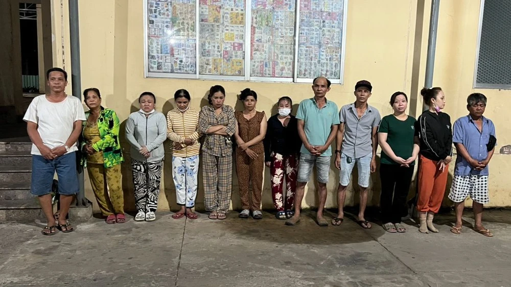 Sòng bạc bị công an triệt xoá ngay dịp nghỉ lễ Ảnh: VT