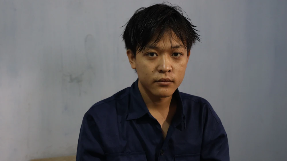 Ngô Tấn Đại tại cơ quan công an. Ảnh: VÕ TÙNG