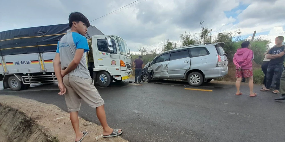 Cú va chạm khiến 1 người phải nhập viện cấp cứu. Ảnh: HB