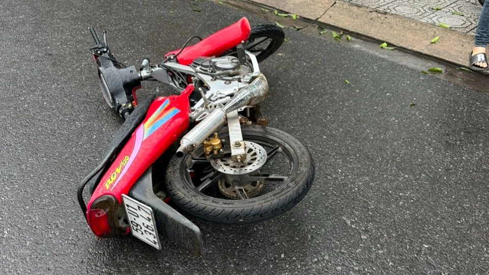 Chiếc xe Suzuki Sport RGV 120 do Phạm Văn Đô điều khiển