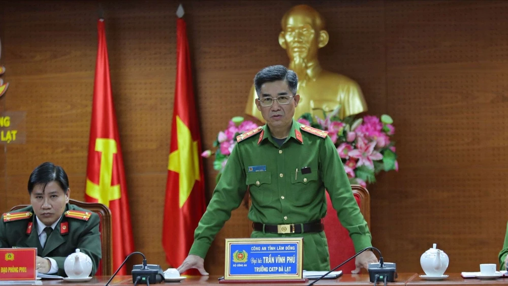 cong-an-tinh-lam-dong-ra-quan-kiem-soat-giao-thong-toan-quoc-lo-20