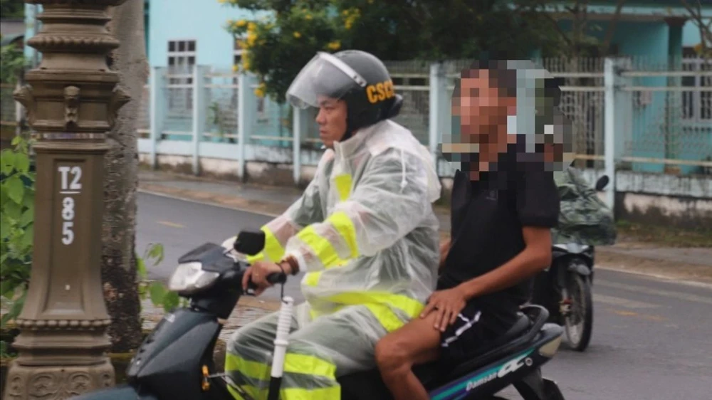 Công an Lâm Đồng: Xử lý hàng chục trường hợp vi phạm giao thông trong ngày đầu ra quân