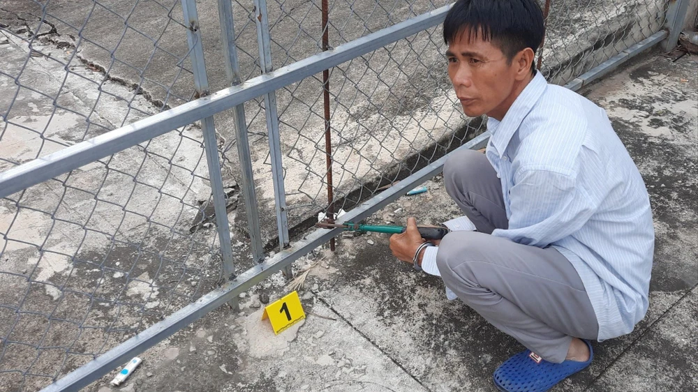 Đột nhập vào bệnh viện lấy trộm xe máy