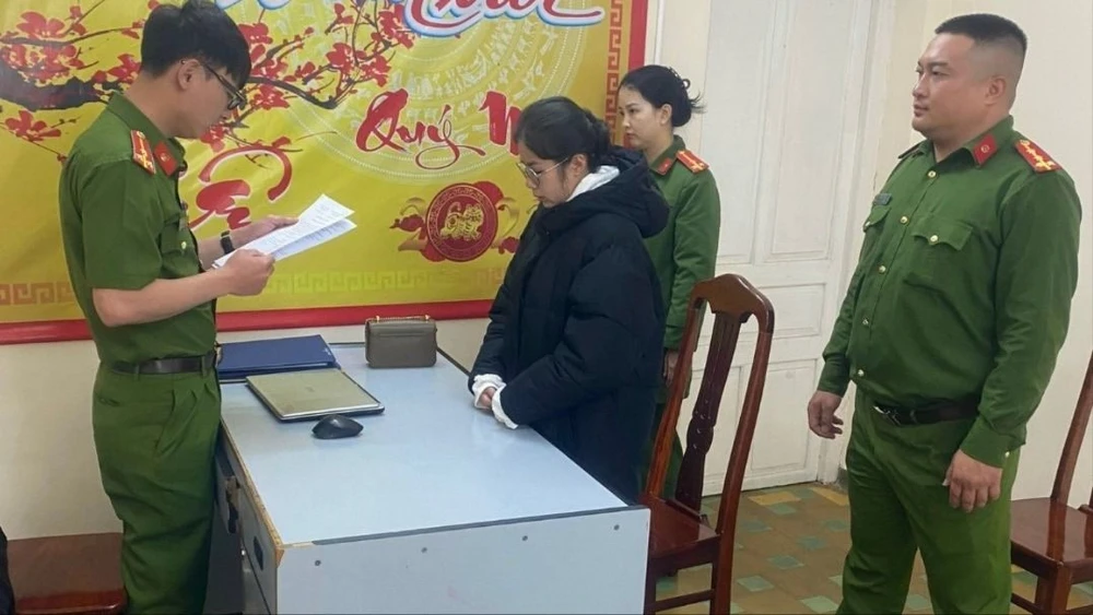 Lừa 2 tỷ đồng bằng chiêu đáo hạn ngân hàng