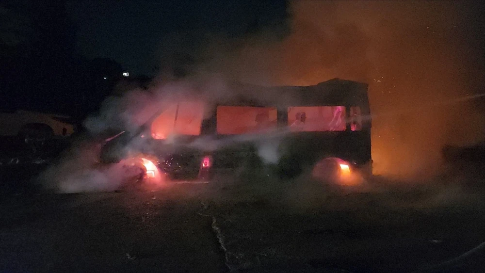 Cháy xe Limousine ở Đà Lạt