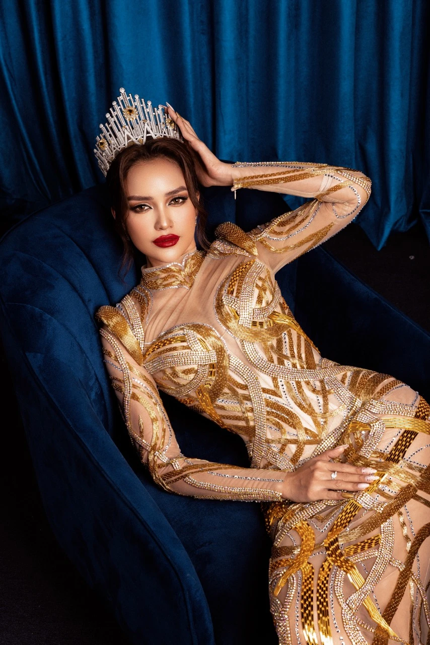 HOA HẬU NGỌC CHÂU (3) lớn.jpeg