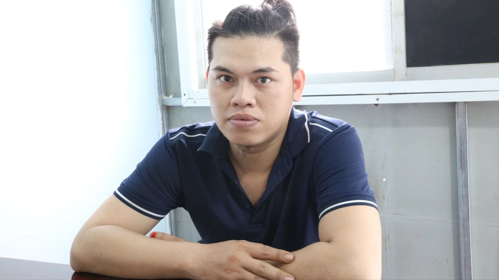 Bắt khẩn cấp gã đàn ông “làm bậy” với trẻ em