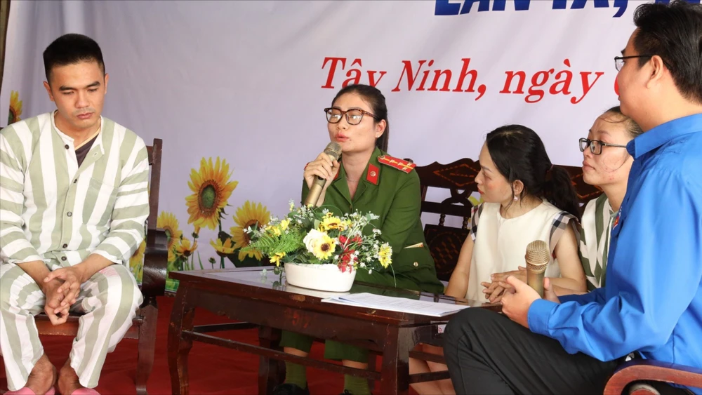 Thắp sáng ước mơ hoàn lương cho phạm nhân