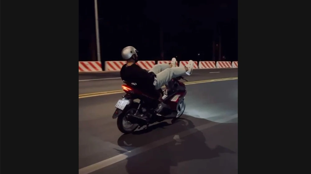 Ảnh màn hình 2024-04-16 lúc 17.49.53.png