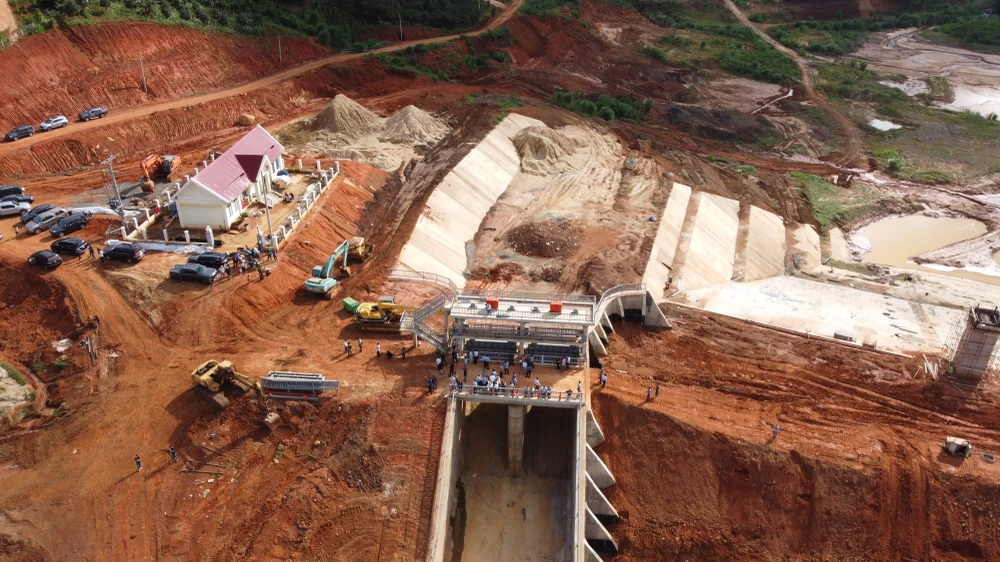 2 đơn vị bị phạt vì nghiệm thu sai ở dự án hồ chứa nước Đông Thanh