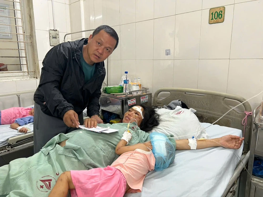 Tấm lòng của nhóm phóng viên báo chí tỉnh Lâm Đồng gửi bà con vùng lũ