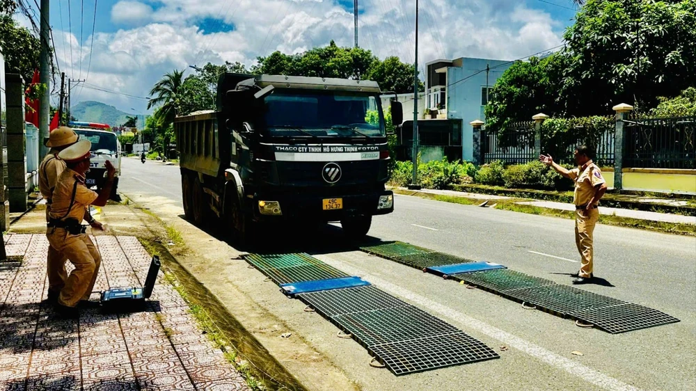 Thực hiện đồng bộ các biện pháp để kéo giảm tai nạn giao thông
