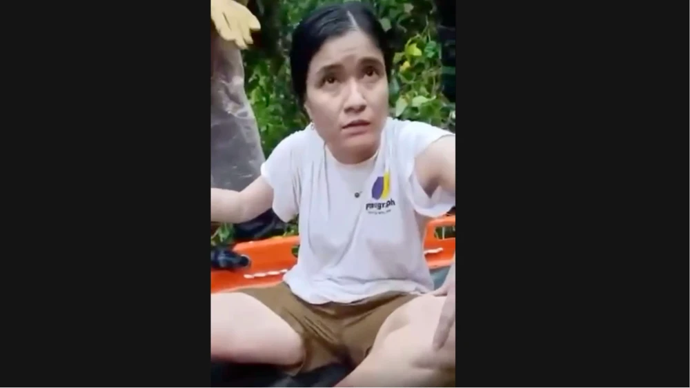 Khởi tố người phụ nữ trong vụ ô tô lao xuống vực ở đèo Bảo Lộc