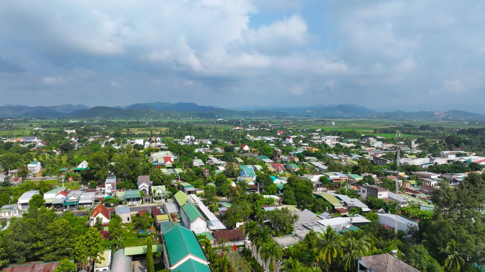 Việc sắp xếp bộ máy nhân sự cho huyện Đạ Huoai mới phải thận trọng, kỹ lưỡng, chắc chắn