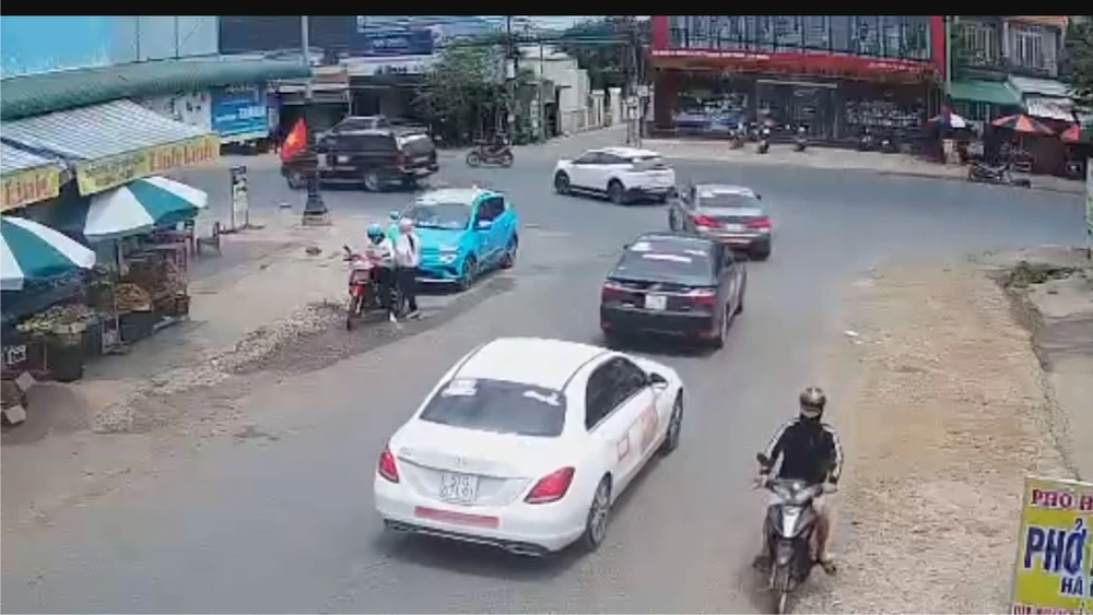 Ảnh màn hình 2025-05-04 lúc 07.34.45.png