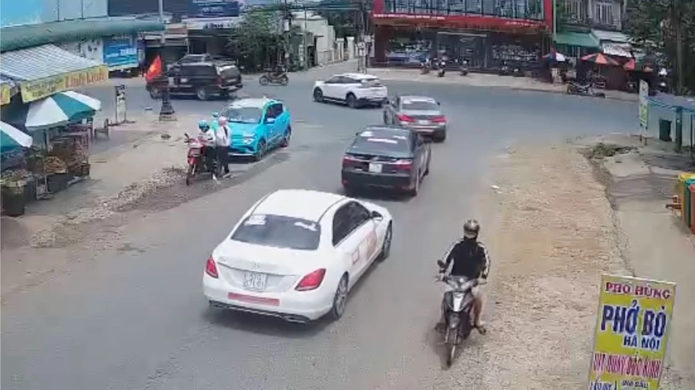 Ảnh màn hình 2025-05-04 lúc 07.34.45.png