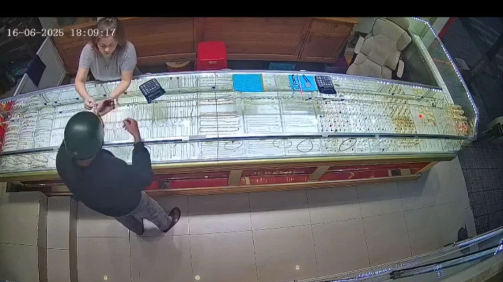 Bắt giữ kẻ cướp tiệm vàng ở huyện Lâm Hà