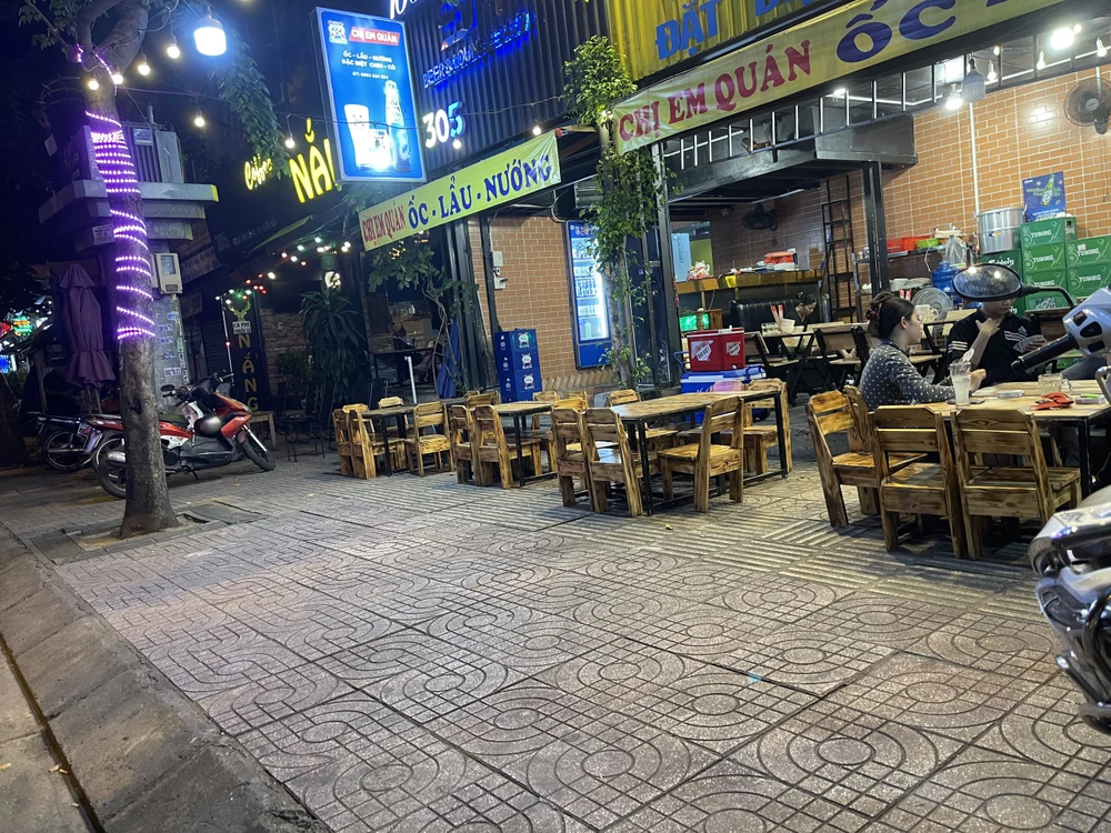 quán nhậu vắng khách trước quy định cấm tuyệt đối nồng độ cồn.jpg