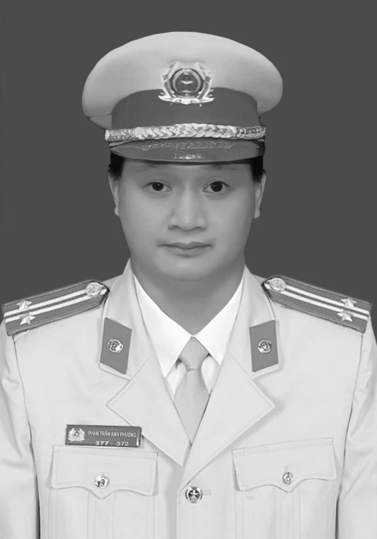 Trung tá Phan Trần Anh Phương.jpg