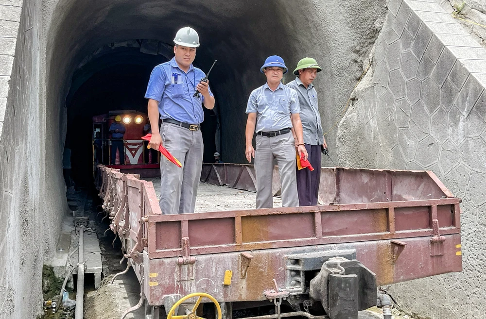 hầm chí thạnh.jpg