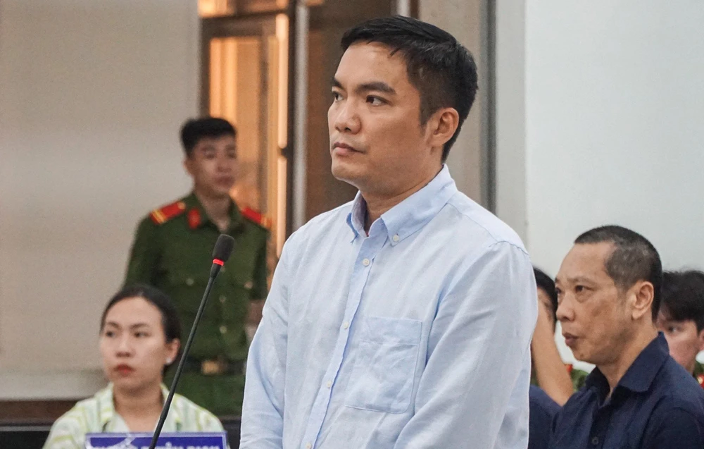 bảo kê sòng bạc.jpg