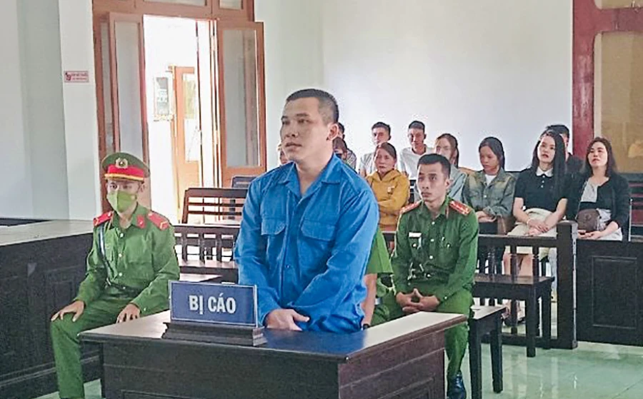 đâm chết bạn.jpg