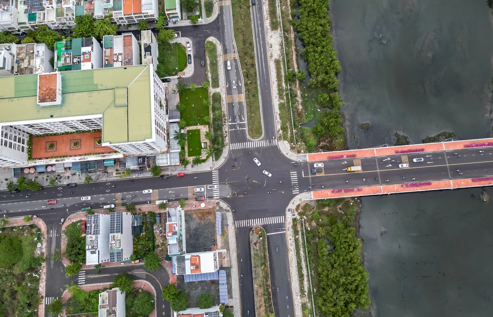 Tập đoàn Phúc Sơn.jpg