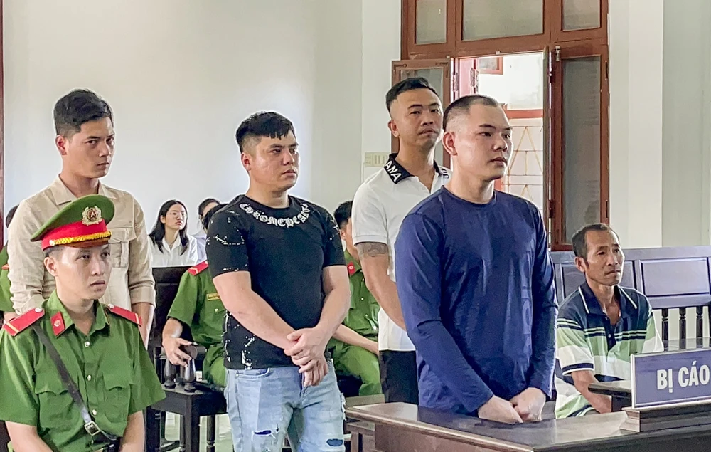 kích động mạnh.jpg