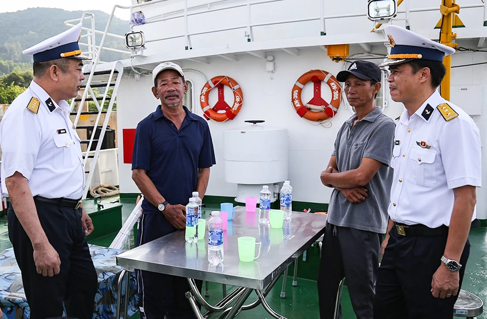 biển Hoàng Sa.jpg