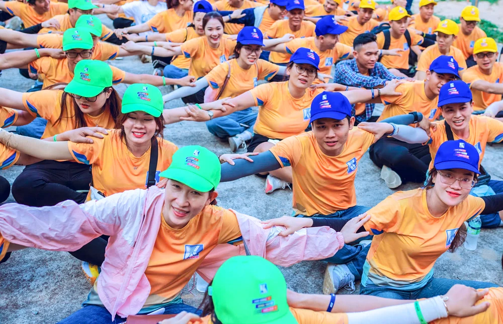 thanh niên Khatoco.jpg