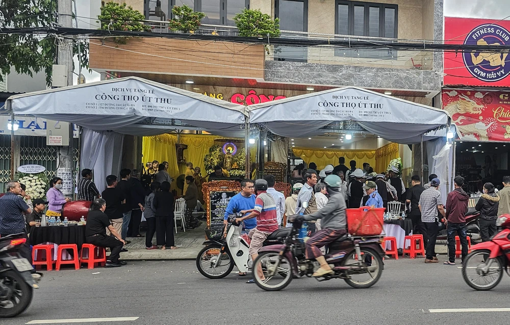 Phó thủ tướng.jpg