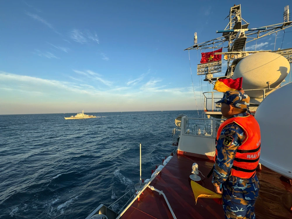 Tuần tra chung.jpg