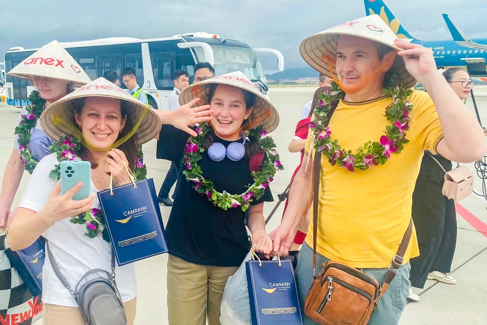 chuyến bay thẳng.jpg