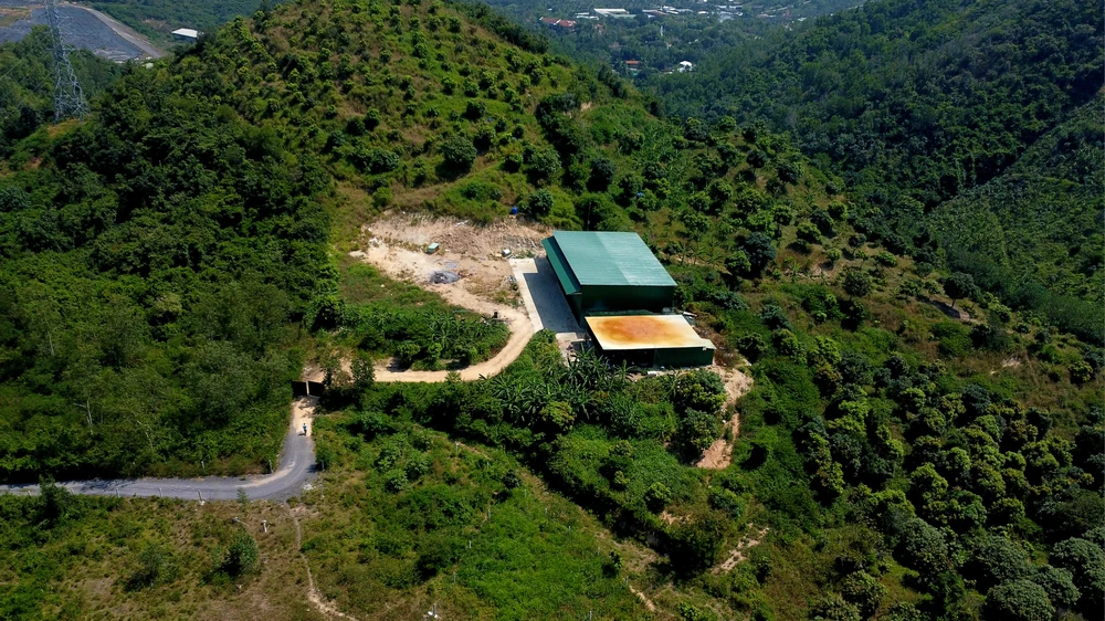 Xưởng sản xuất.jpg