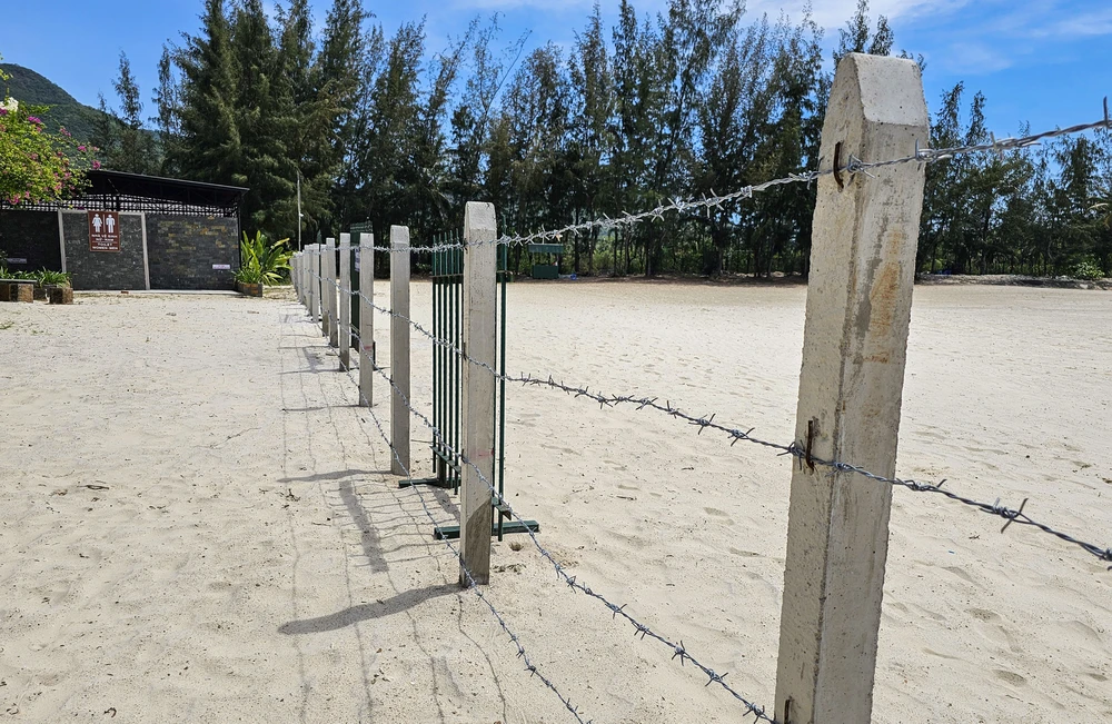 rào chắn bãi biển (2).jpg