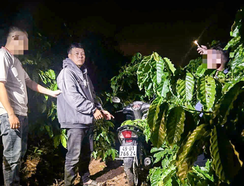 cướp tài sản.jpg