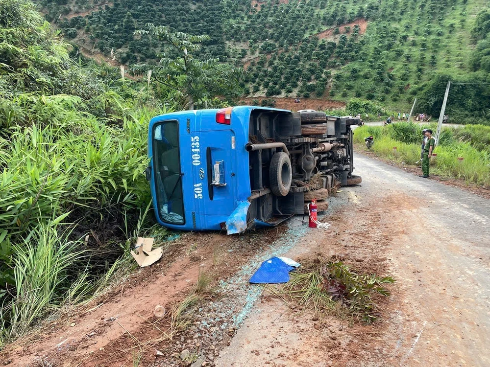 Đoàn sinh viên.jpg