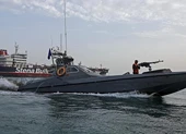 Iran treo cờ 'chế giễu' Anh trên tàu dầu Anh bị bắt giữ